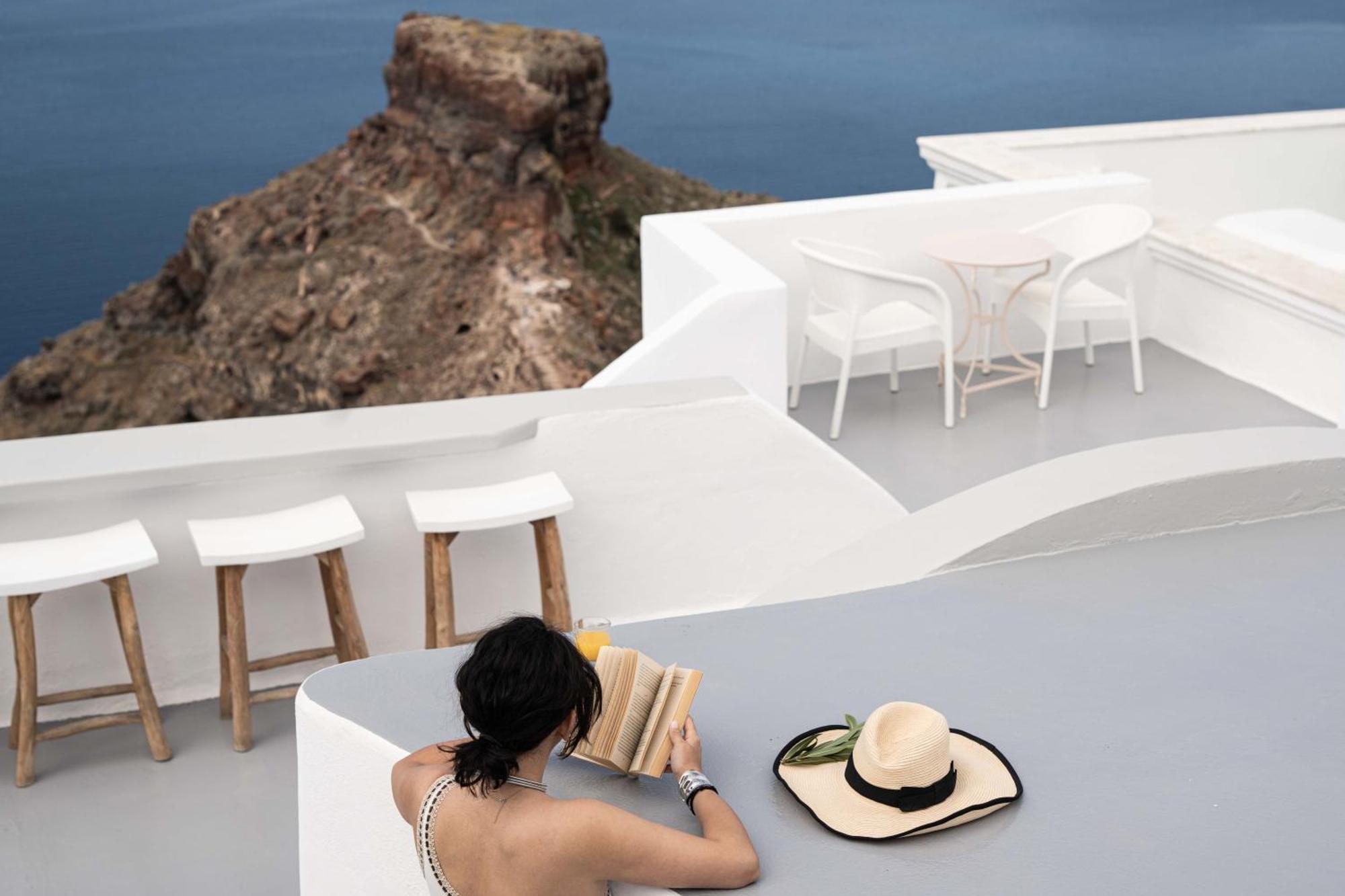 易莫洛林La Roka, Cliffside Memories住宿加早餐旅馆 外观 照片